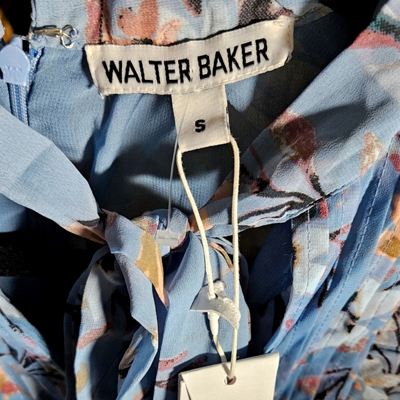 NWT Walter Baker Blouse - Picture 2 of 3
